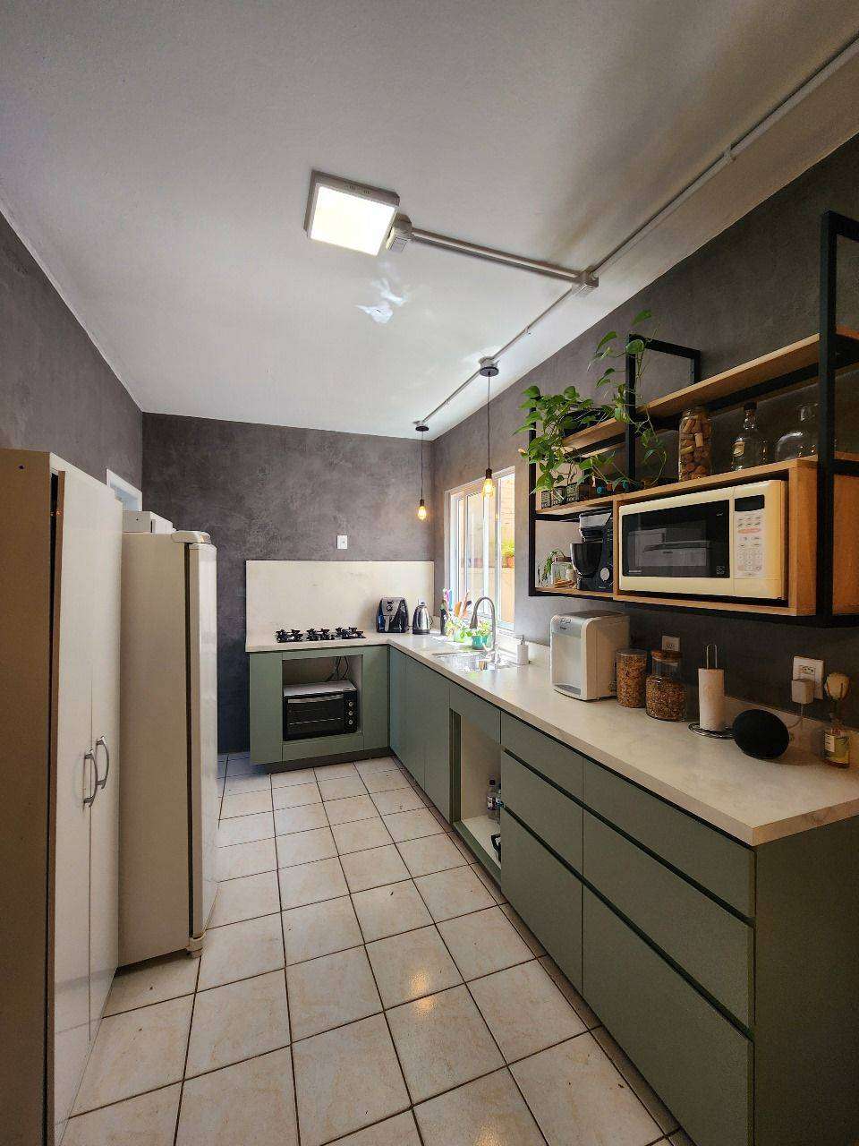 Apartamento com 2 quartos, 1 banheiro e 98m² à venda no bairro Centro, Taquara