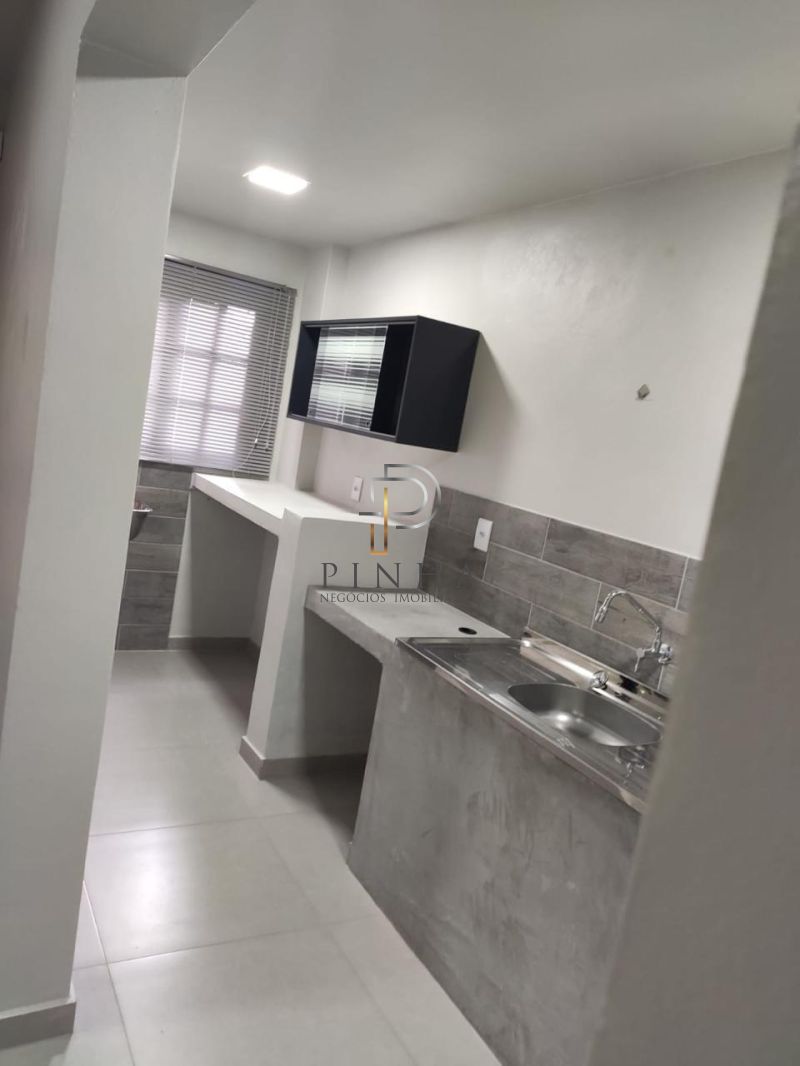Apartamento com 1 quarto, 1 banheiro e 49m² à venda no bairro Centro, Taquara
