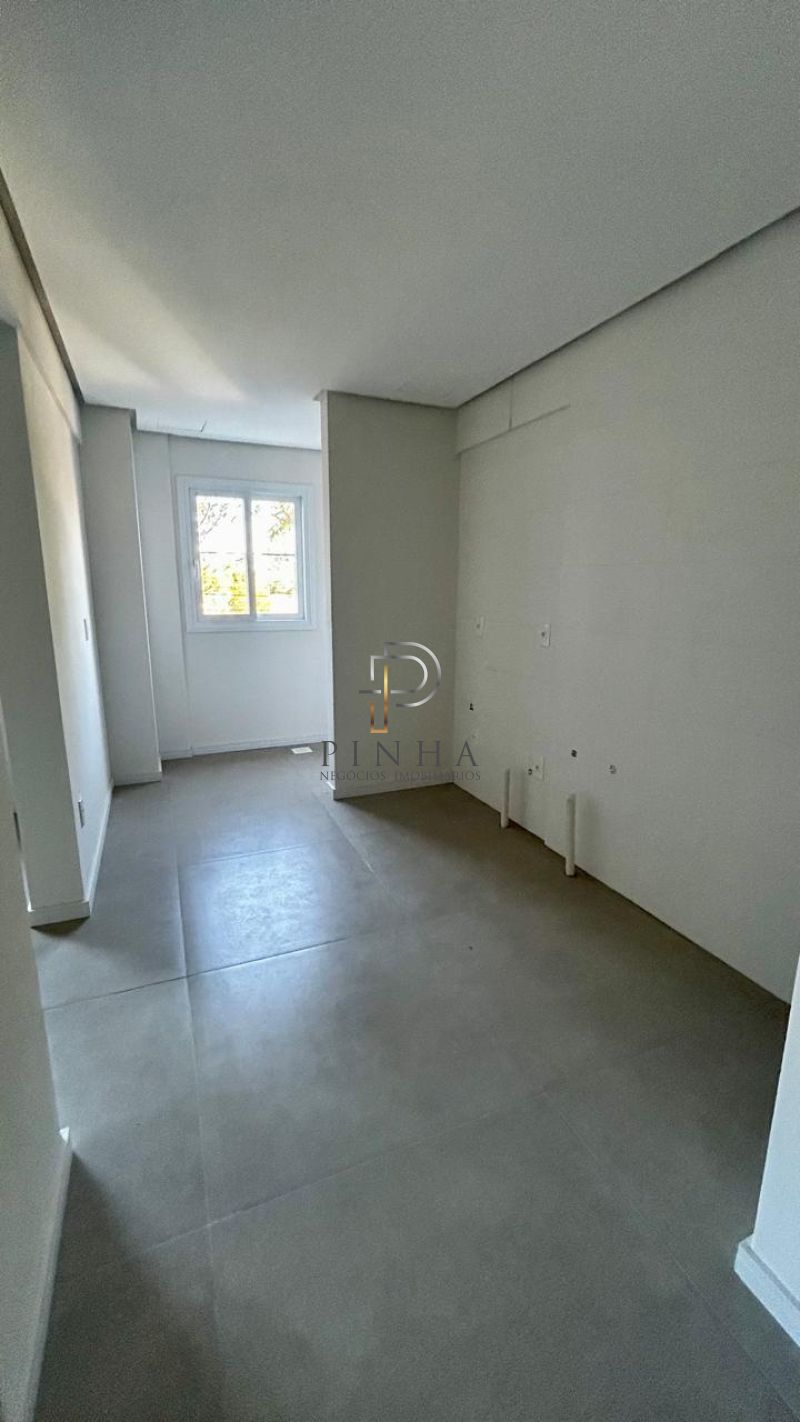 Apartamento com 3 quartos e 2 banheiros à venda no bairro Recreio, Taquara