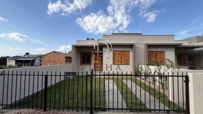 Casa Alvenaria com 2 quartos e 1 banheiro à venda no bairro Tucanos, Taquara