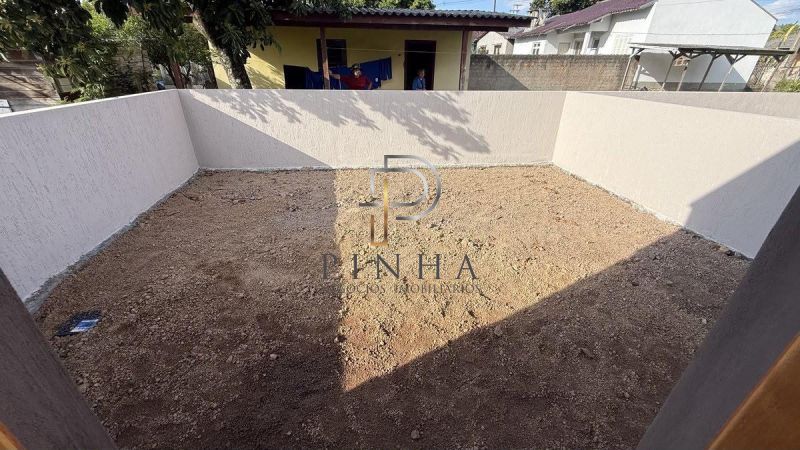 Casa Alvenaria com 2 quartos e 1 banheiro à venda no bairro Tucanos, Taquara