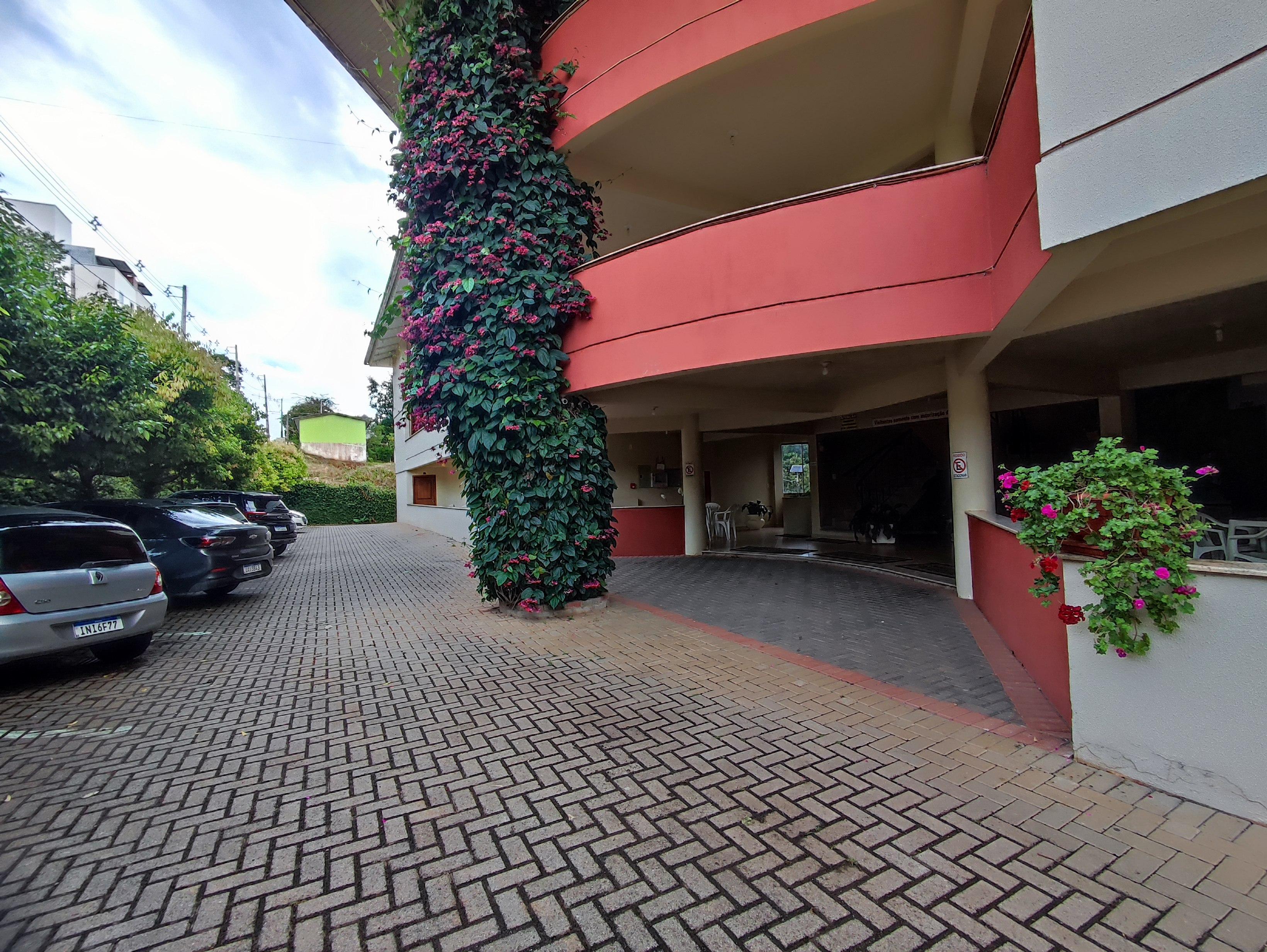 PREDIO COMERCIAL em Piratuba - SC, no bairro Balne�rio - Refer�ncia 559-MB7Z