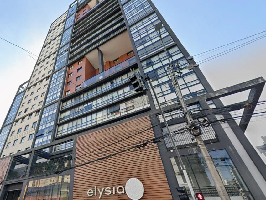 Studio mobiliado com 26m2 no Centro