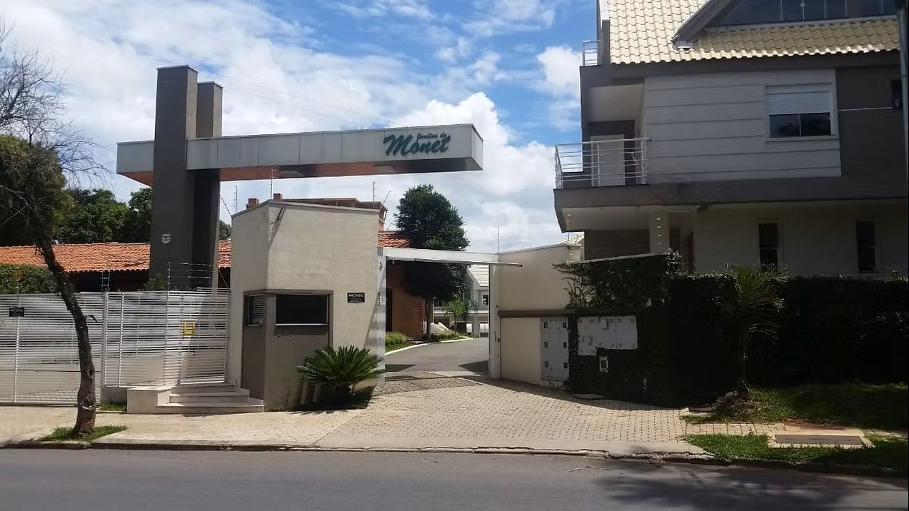CASA em Curitiba - PR, no bairro Campo Comprido - Refer�ncia 551-MB7Z