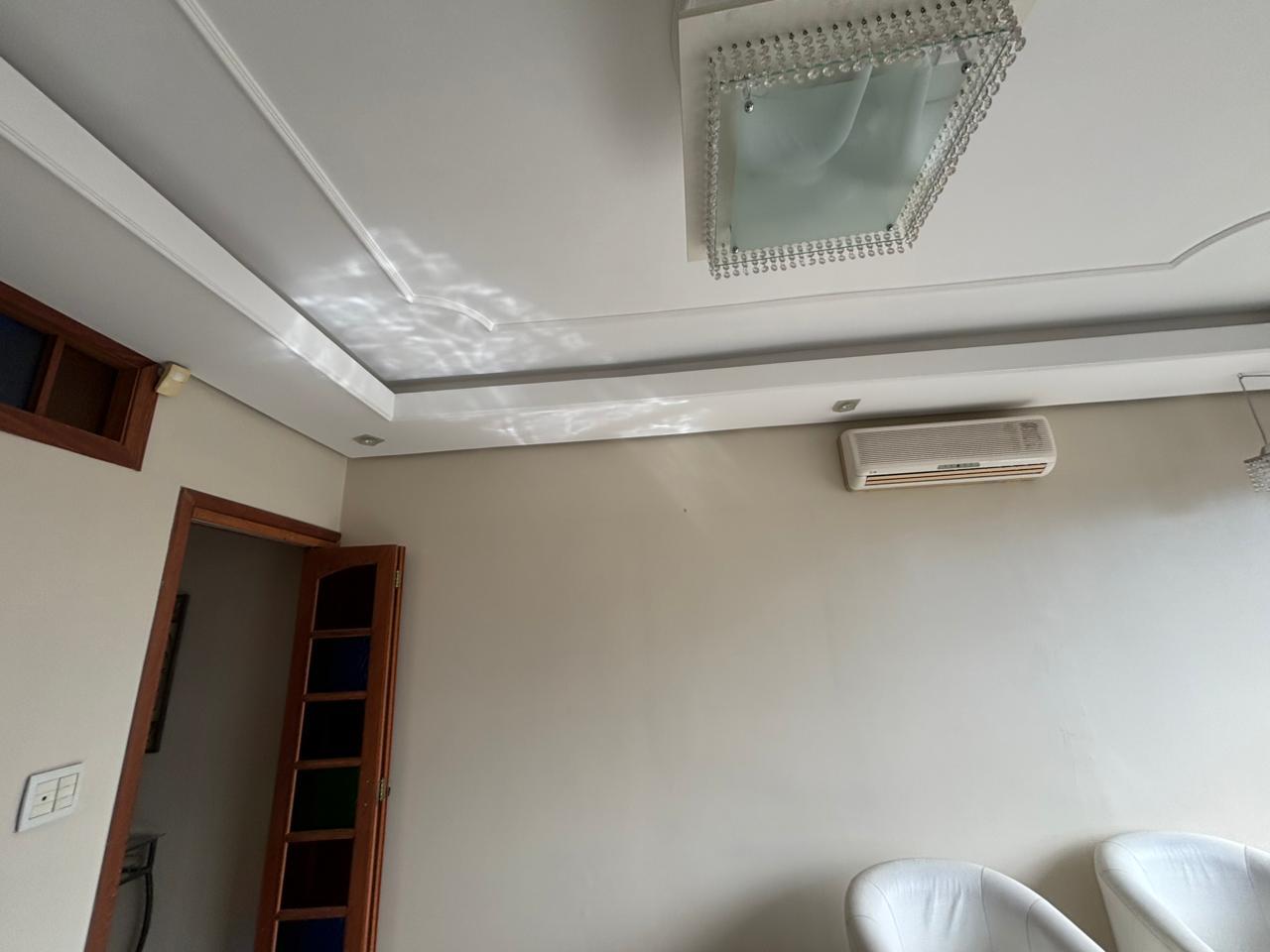 Sala com 1 banheiro e 33m² para alugar no bairro Passo da Areia, Porto Alegre