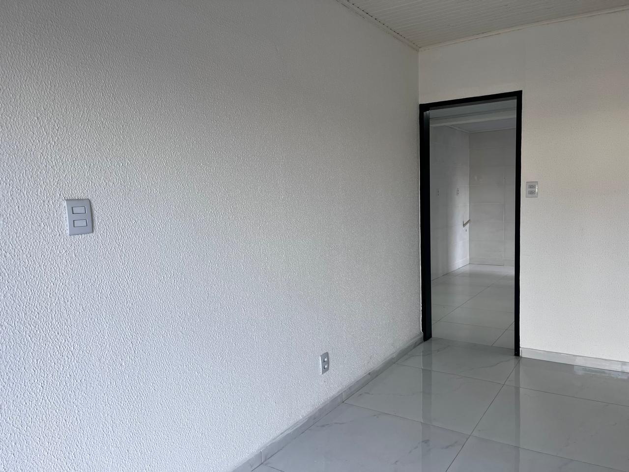 Casa com 5 quartos, 4 banheiros e 170m² para alugar no bairro Parque da Matriz, Cachoeirinha