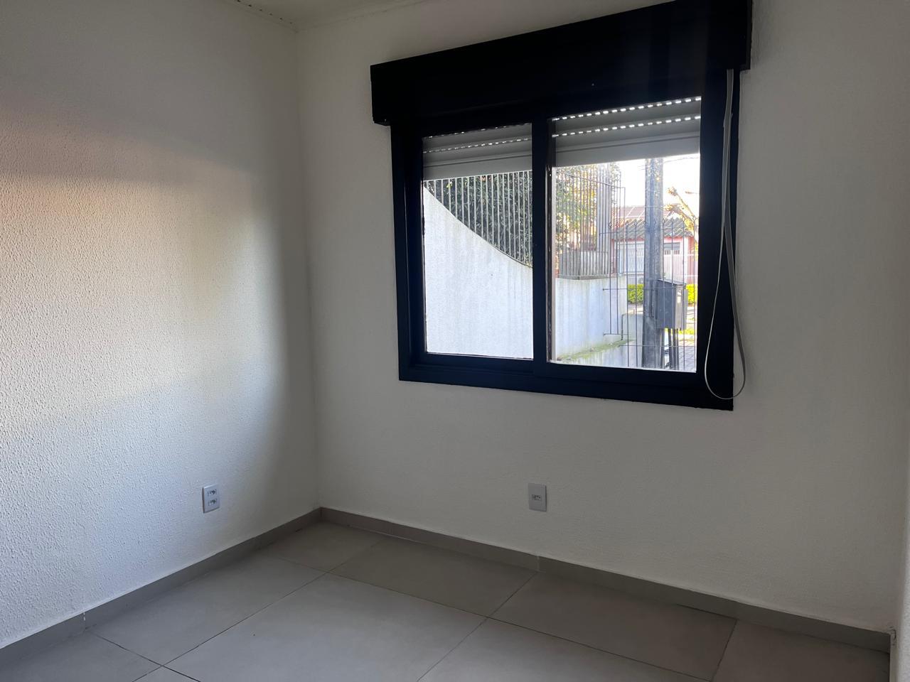 Casa com 5 quartos, 4 banheiros e 170m² para alugar no bairro Parque da Matriz, Cachoeirinha