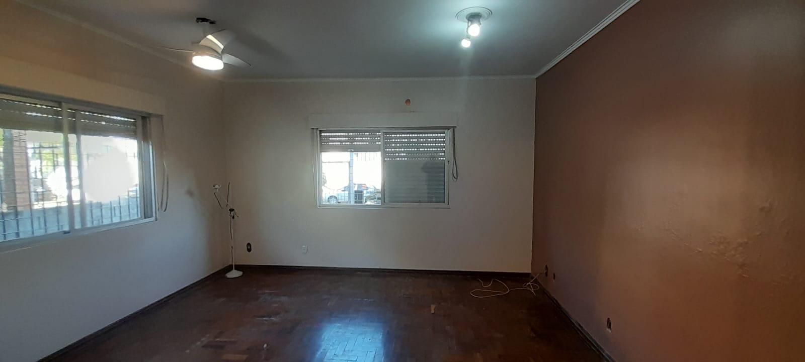Casa com 3 quartos, 2 banheiros e 185m² à venda no bairro Sao Geraldo, Porto Alegre