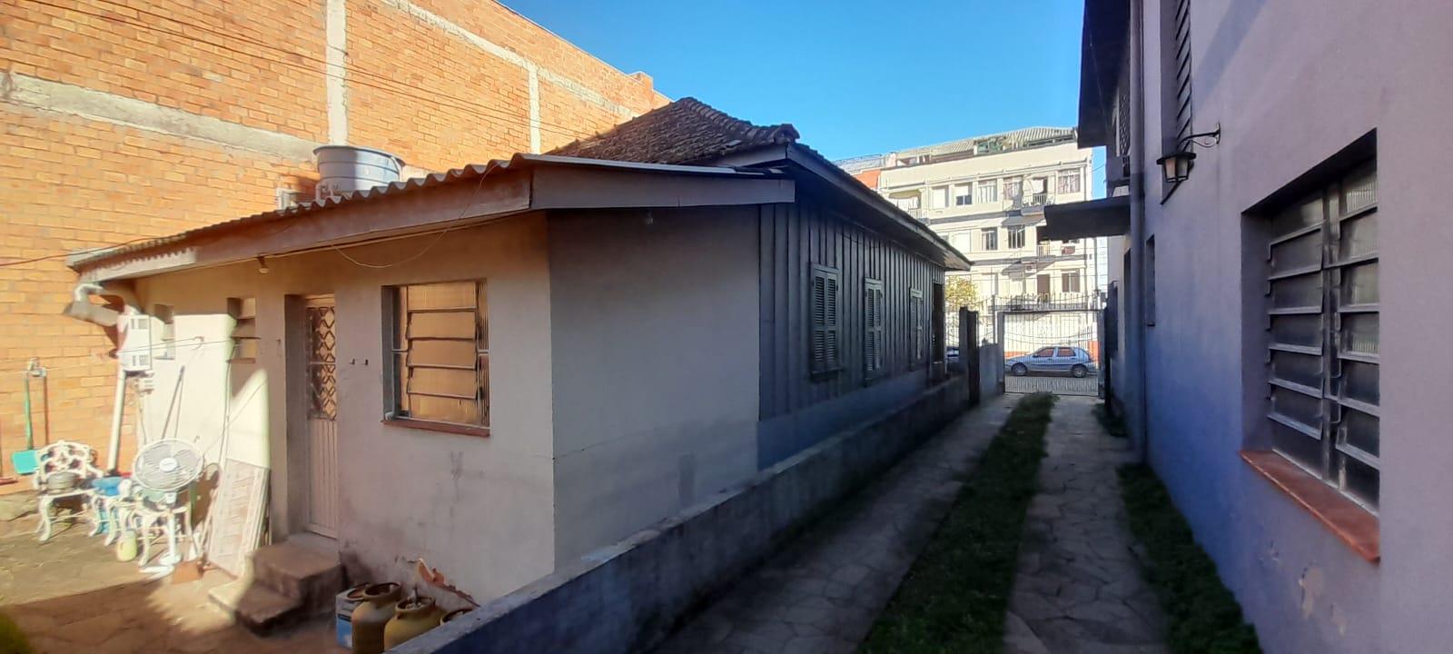 Casa com 3 quartos, 2 banheiros e 185m² à venda no bairro Sao Geraldo, Porto Alegre