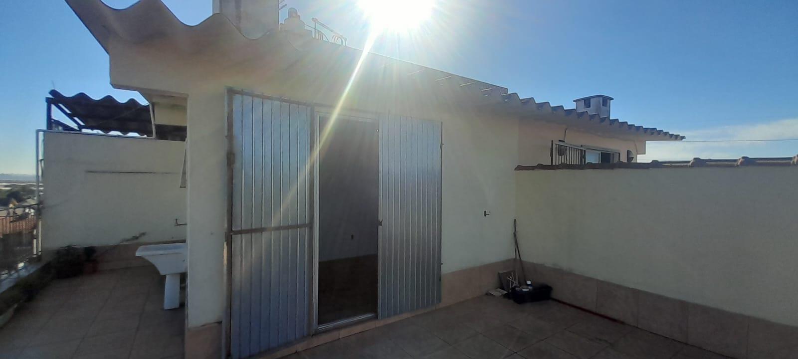 Cobertura com 2 quartos, 2 banheiros e 110m² à venda no bairro Sao Sebastiao, Porto Alegre