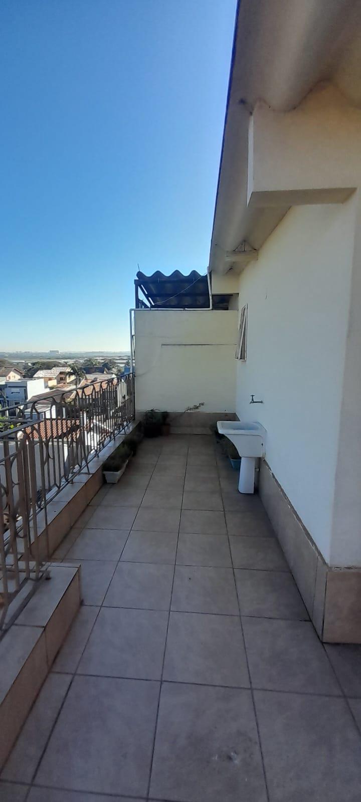 Cobertura com 2 quartos, 2 banheiros e 110m² à venda no bairro Sao Sebastiao, Porto Alegre