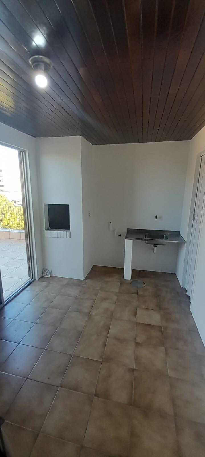Cobertura com 2 quartos, 2 banheiros e 110m² à venda no bairro Sao Sebastiao, Porto Alegre