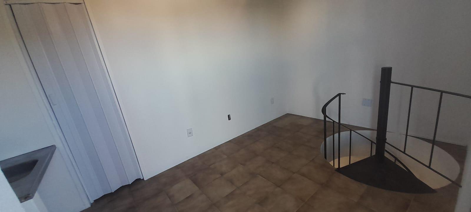 Cobertura com 2 quartos, 2 banheiros e 110m² à venda no bairro Sao Sebastiao, Porto Alegre