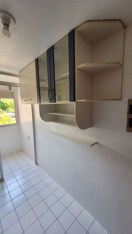 Apto com 3 quartos, 1 banheiro e 69m² para alugar no bairro Jardim Carvalho, Porto Alegre
