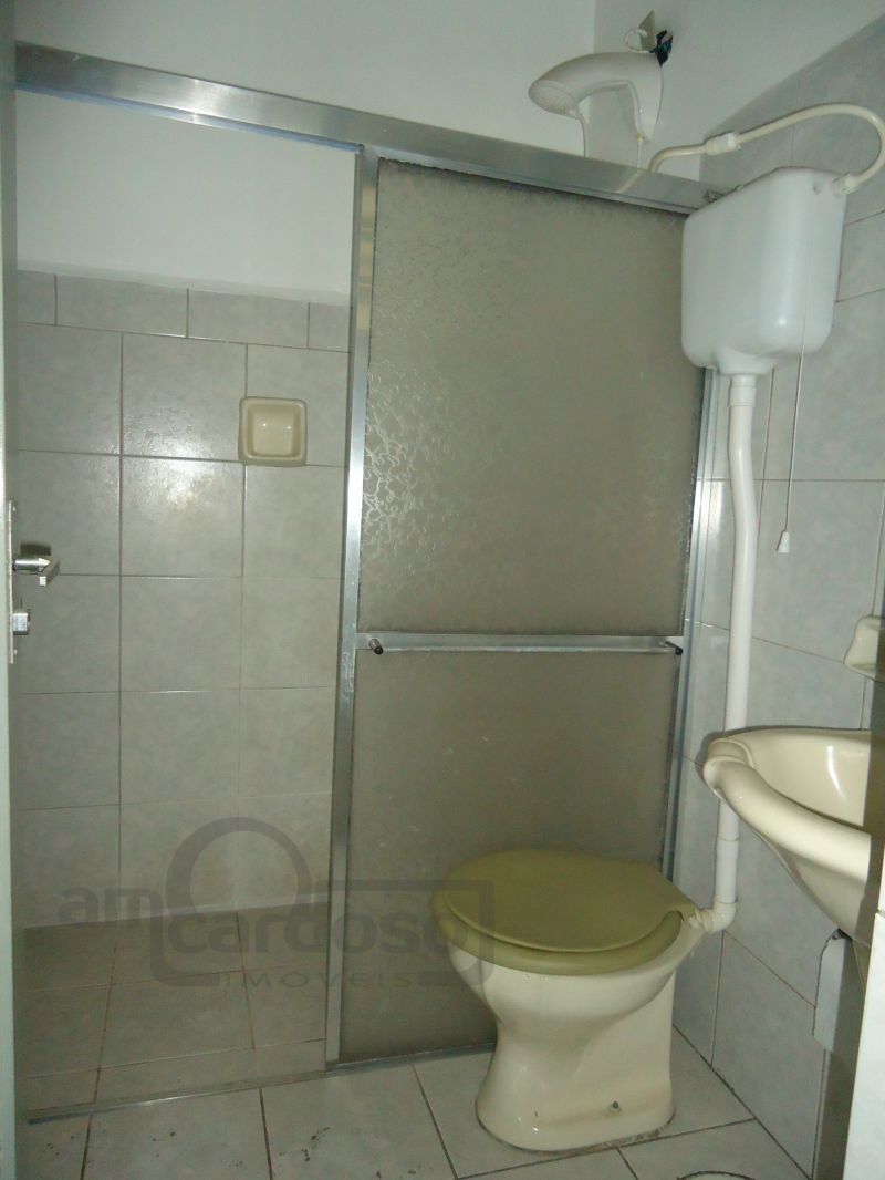 Apto com 2 quartos, 1 banheiro e 45m² para alugar no bairro Bela Vista, Alvorada
