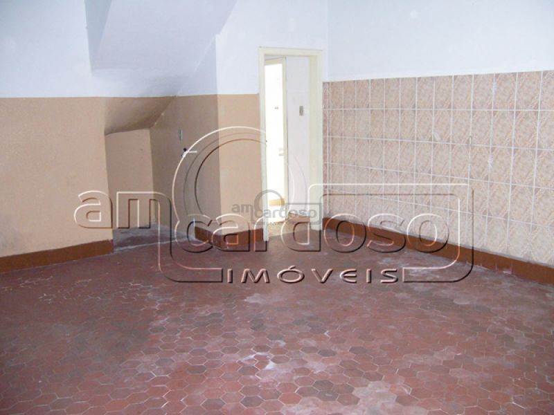 Loja com 33m² para alugar no bairro Jardim Sao Pedro, Porto Alegre