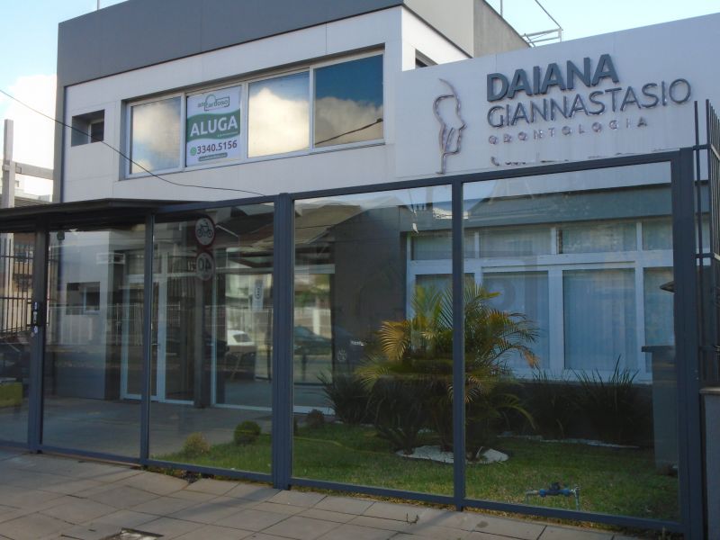 Prédio Comercial com 1 quarto, 3 banheiros e 300m² para alugar no bairro Sarandi, Porto Alegre
