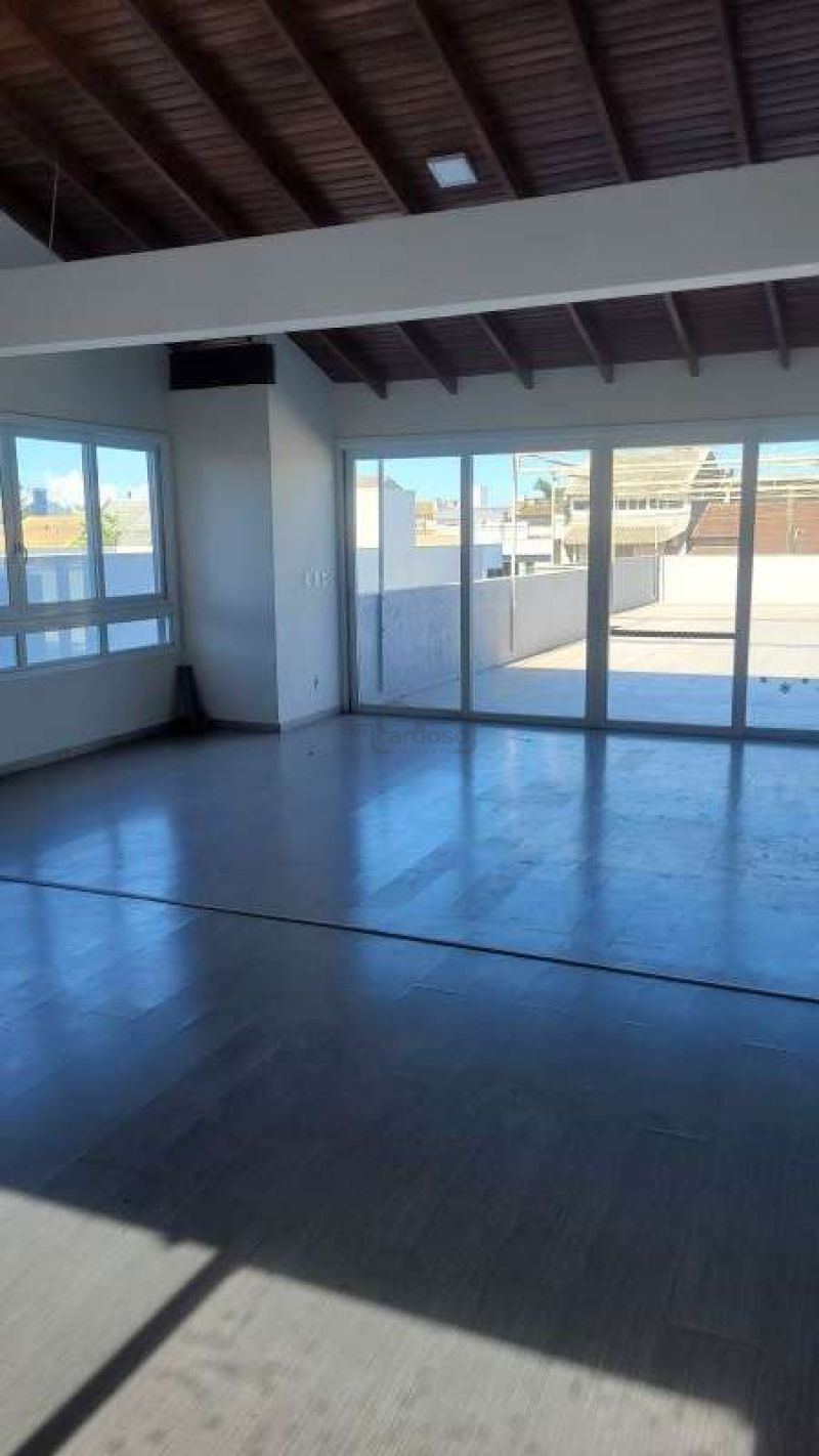 Prédio Comercial com 1 quarto, 3 banheiros e 300m² para alugar no bairro Sarandi, Porto Alegre