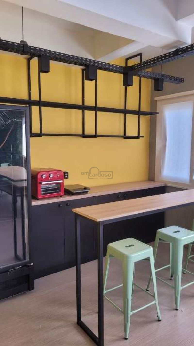 Prédio Comercial com 1 quarto, 3 banheiros e 300m² para alugar no bairro Sarandi, Porto Alegre