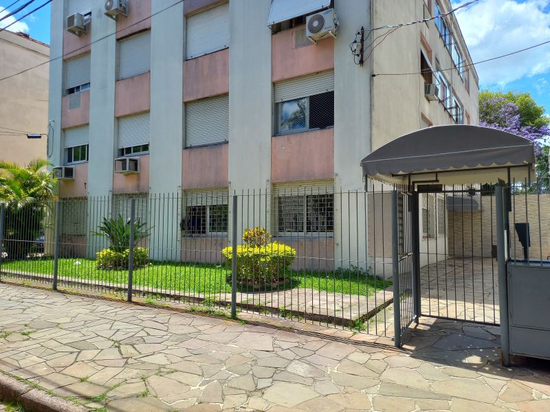 Apto 3 Quartos e  1 Suíte no bairro SAO SEBASTIAO em PORTO ALEGRE