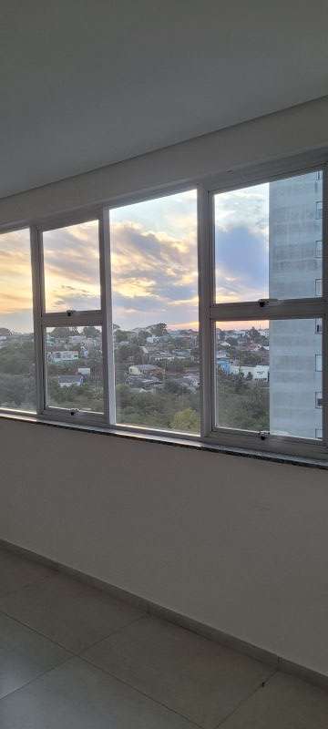 Sala com 1 banheiro e 25m² para alugar no bairro Bela Vista, Alvorada