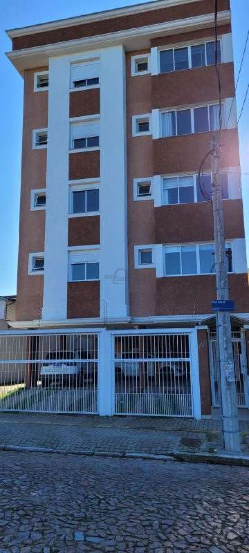 Apto 2 Quartos e  1 Suíte no bairro VILA IPIRANGA em PORTO ALEGRE