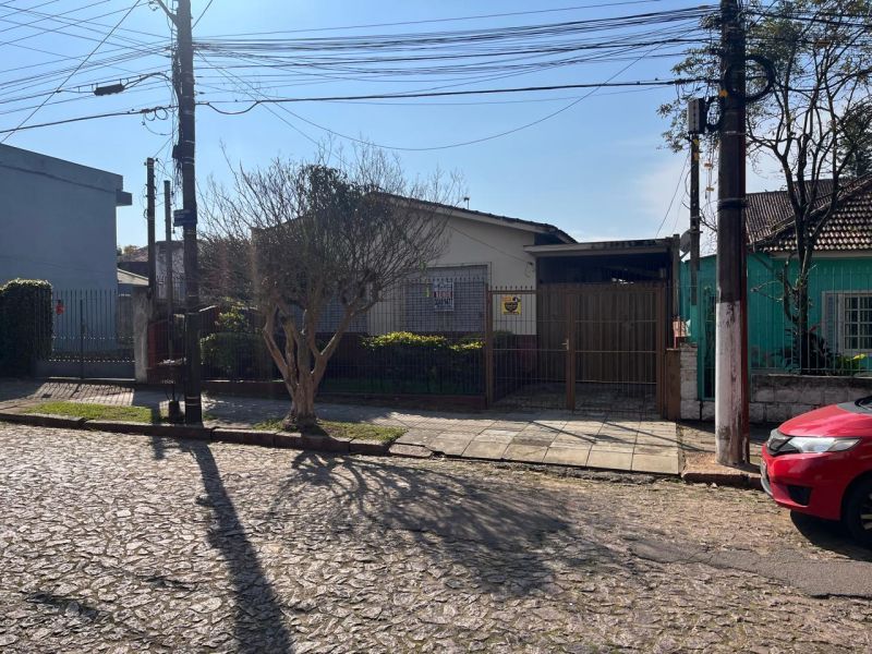Casa 3 Quartos no bairro SAO SEBASTIAO em PORTO ALEGRE