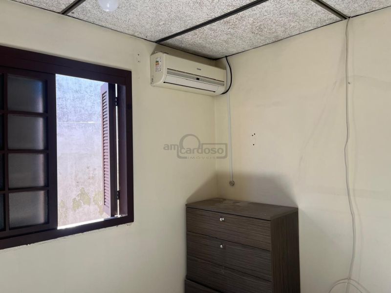 Casa com 6 quartos, 3 banheiros e 200m² para alugar no bairro Morada do Vale I, Gravatai