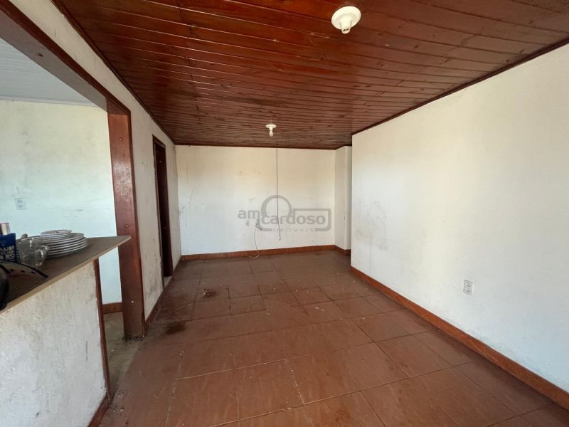 Casa com 6 quartos, 3 banheiros e 200m² para alugar no bairro Morada do Vale I, Gravatai