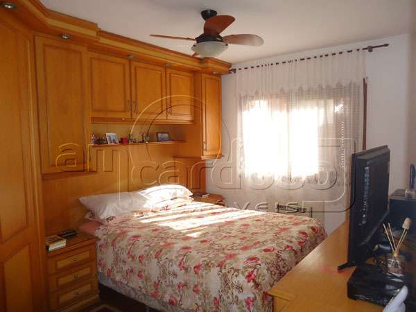 Cobertura com 3 quartos, 3 banheiros e 260m² à venda no bairro Jardim Itu Sabara, Porto Alegre