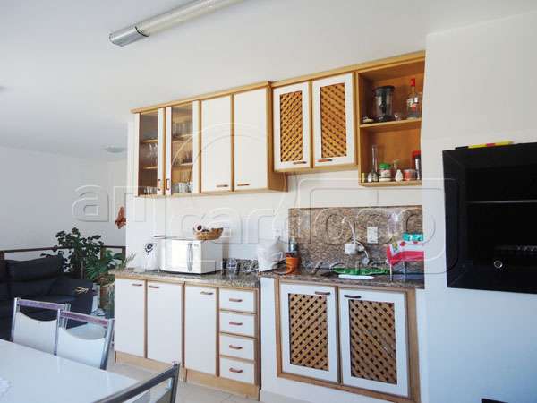 Cobertura com 3 quartos, 3 banheiros e 260m² à venda no bairro Jardim Itu Sabara, Porto Alegre