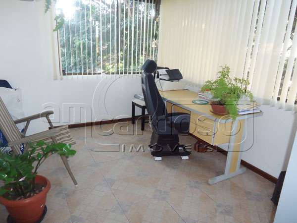 Cobertura com 3 quartos, 3 banheiros e 260m² à venda no bairro Jardim Itu Sabara, Porto Alegre