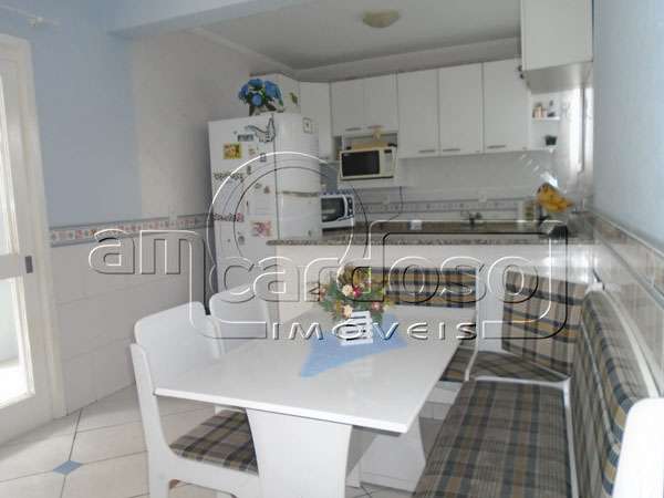 Apartamento com 2 quartos, 3 banheiros e 100m² à venda no bairro Jardim Lindoia, Porto Alegre