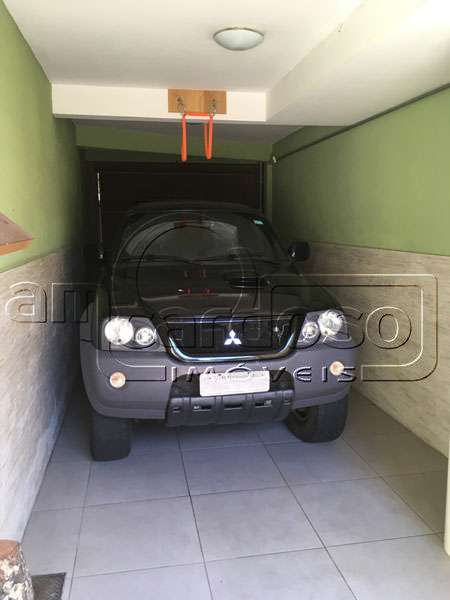 Sobrado com 3 quartos, 3 banheiros e 271m² à venda no bairro Cristo Redentor, Porto Alegre