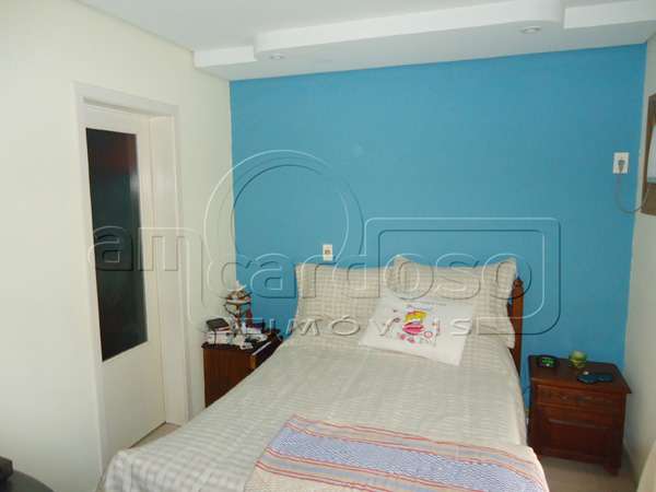 Casa com 3 quartos, 2 banheiros e 110m² à venda no bairro Sarandi, Porto Alegre