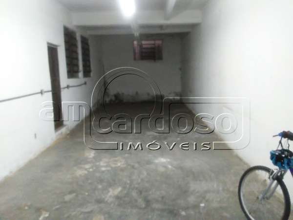 Casa com 3 quartos, 2 banheiros e 265m² à venda no bairro Jardim Sao Pedro, Porto Alegre