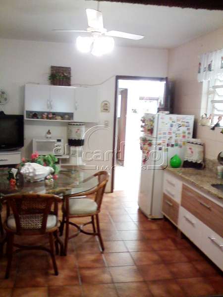Casa com 3 quartos, 3 banheiros e 180m² à venda no bairro Sao Sebastiao, Porto Alegre