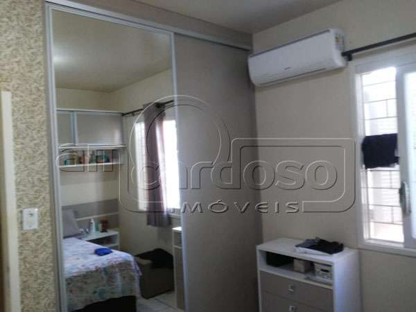 Apartamento com 3 quartos, 1 banheiro e 70m² à venda no bairro Sao Sebastiao, Porto Alegre