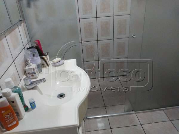 Apartamento com 3 quartos, 1 banheiro e 70m² à venda no bairro Sao Sebastiao, Porto Alegre