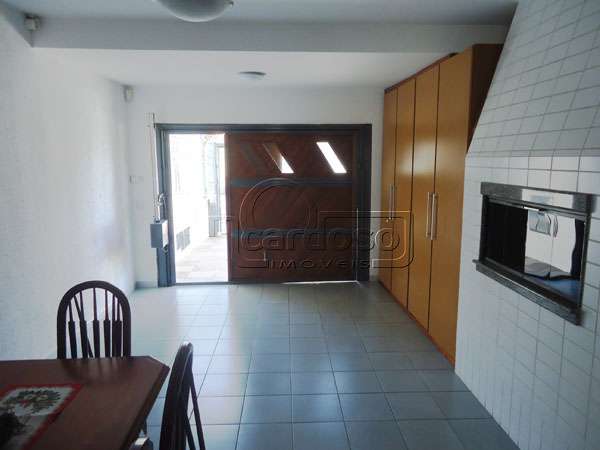 Casa com 3 quartos, 2 banheiros e 160m² à venda no bairro Sao Sebastiao, Porto Alegre