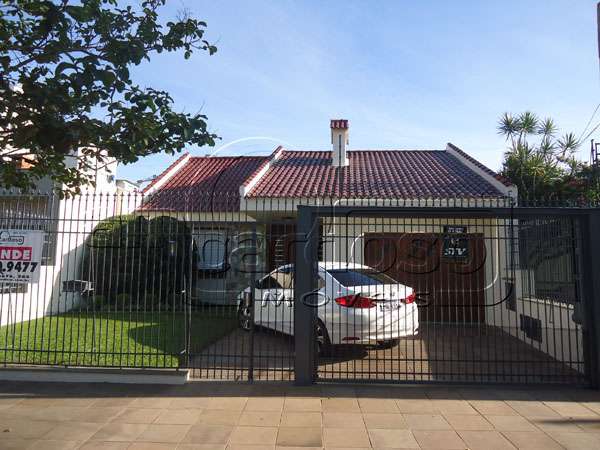 Casa com 3 quartos, 2 banheiros e 160m² à venda no bairro Sao Sebastiao, Porto Alegre