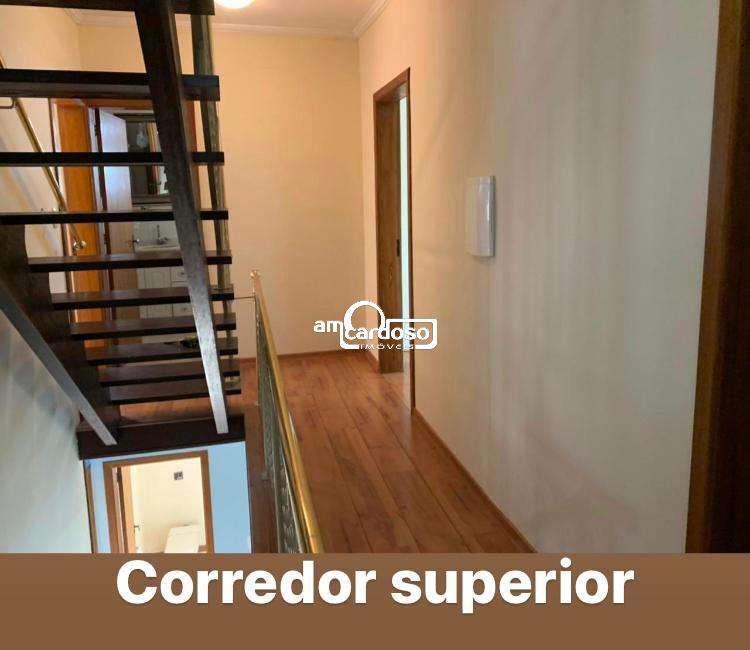 Casa com 4 quartos, 2 banheiros e 367m² à venda no bairro Sao Sebastiao, Porto Alegre