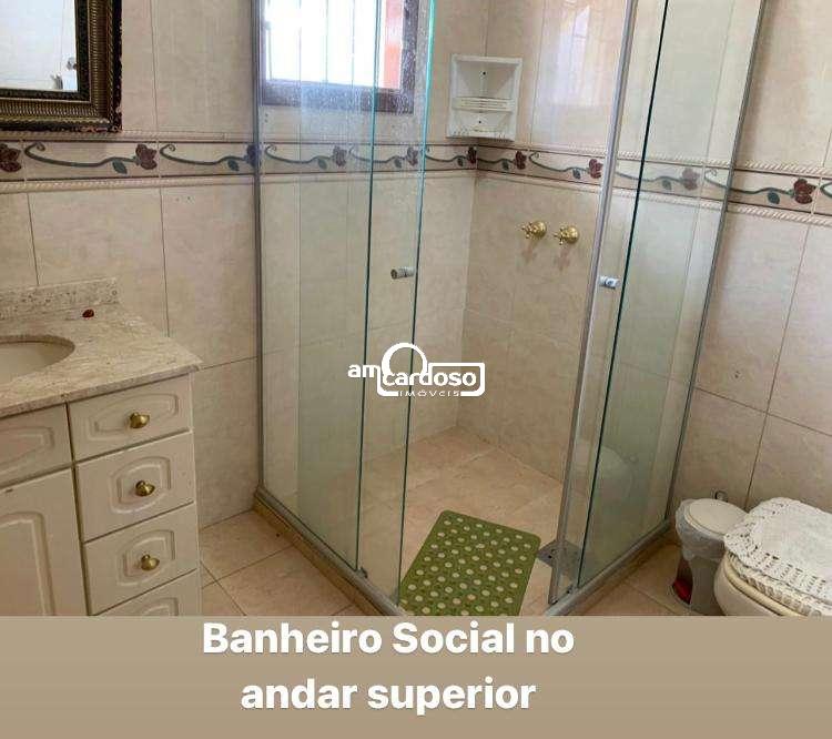 Casa com 4 quartos, 2 banheiros e 367m² à venda no bairro Sao Sebastiao, Porto Alegre