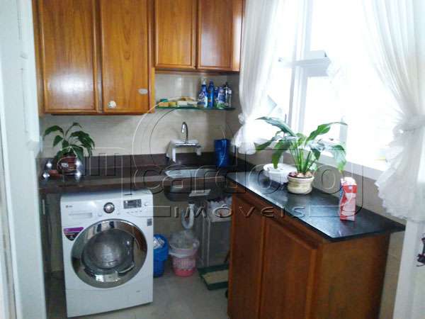 Casa com 3 quartos, 3 banheiros e 250m² à venda no bairro Sao Sebastiao, Porto Alegre