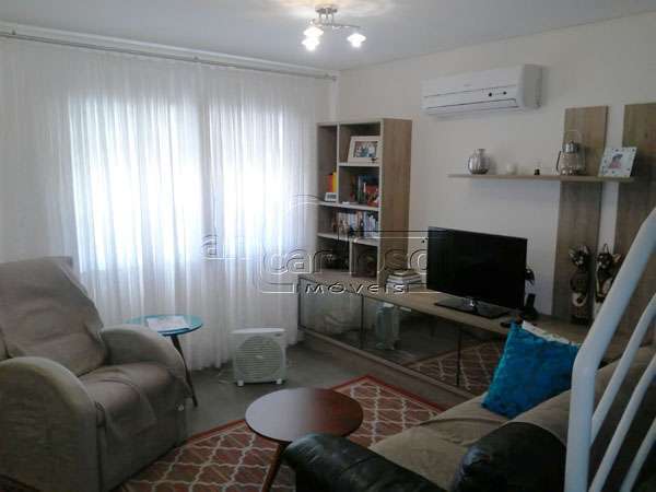 Casa com 3 quartos, 2 banheiros e 177m² à venda no bairro Jardim Sao Pedro, Porto Alegre