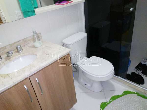 Casa com 3 quartos, 2 banheiros e 177m² à venda no bairro Jardim Sao Pedro, Porto Alegre