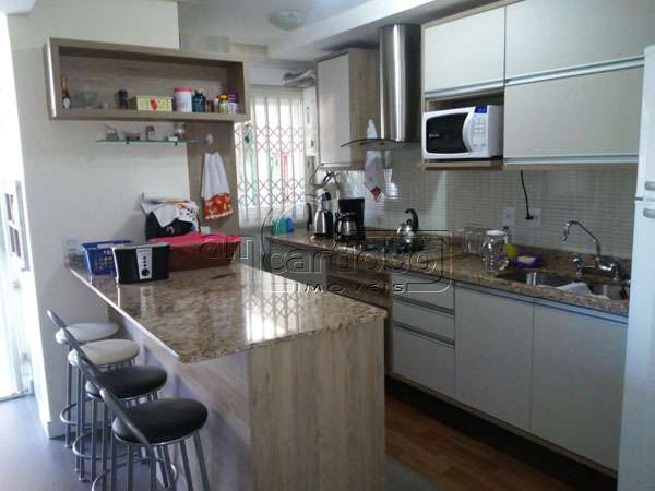 Casa com 3 quartos, 2 banheiros e 177m² à venda no bairro Jardim Sao Pedro, Porto Alegre