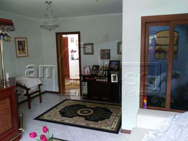 Casa com 2 quartos, 3 banheiros e 75m² à venda no bairro Sarandi, Porto Alegre