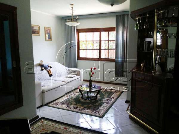 Casa com 2 quartos, 3 banheiros e 75m² à venda no bairro Sarandi, Porto Alegre