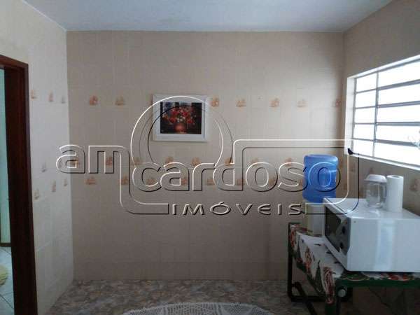 Casa com 2 quartos, 3 banheiros e 75m² à venda no bairro Sarandi, Porto Alegre
